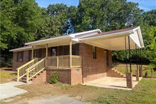 909 Short St, Burlington, NC 27217 - Photo 2