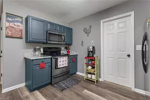 435 Clearwater Harbor, Sanford, NC 27332 - Photo 18
