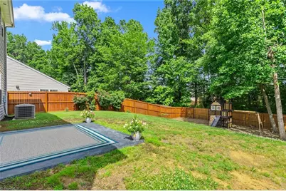 1617 Copper Circle, Mebane, NC 27302 - Photo 32