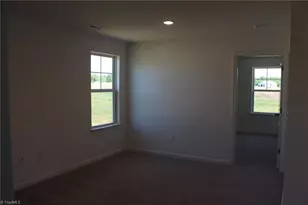 6909 Steeplegate Dr, Burlington, NC 27215 - Photo 28