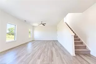 6909 Steeplegate Dr, Burlington, NC 27215 - Photo 16