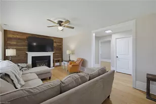 2197 Blackberry Rd, Thomasville, NC 27360 - Photo 8