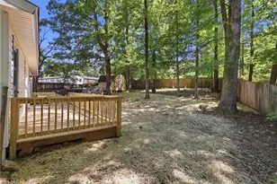 3632 Barclay St, Greensboro, NC 27405 - Photo 28