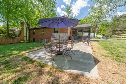 435 Burkewood Drive, Winston-Salem, NC 27104 - Photo 8