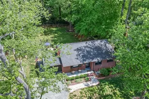 435 Burkewood Dr, Winston-Salem, NC 27104 - Photo 4
