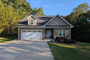 251 Devotion Farm Wy, Thurmond, NC 28683 - Photo 4