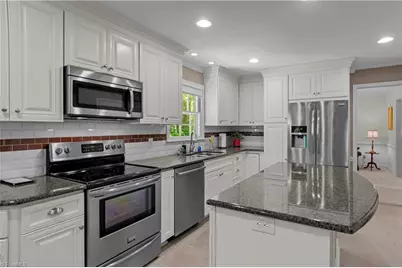 805 Chartwell Circle, Winston-Salem, NC 27106 - Photo 8