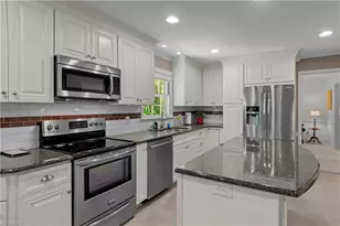805 Chartwell Cir, Winston-Salem, NC 27106 - Photo 8