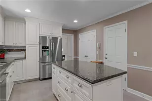 805 Chartwell Cir, Winston-Salem, NC 27106 - Photo 10
