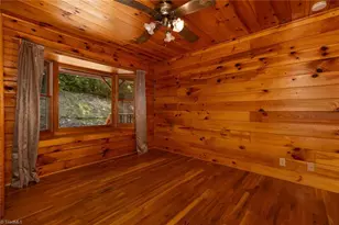 615 Phillips Gap Rd, Purlear, NC 28665 - Photo 30