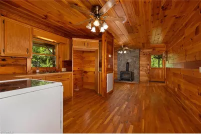 615 Phillips Gap Road, Purlear, NC 28665 - Photo 20