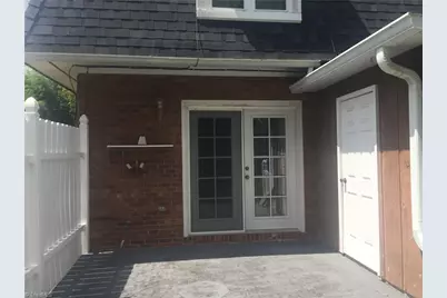 502 Carolyn Court #B-8, Eden, NC 27288 - Photo 8