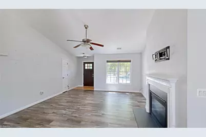 3801 Bluestem Drive, Greensboro, NC 27405 - Photo 12