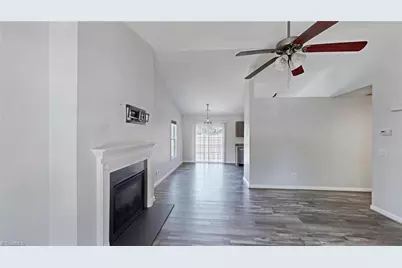 3801 Bluestem Drive, Greensboro, NC 27405 - Photo 10