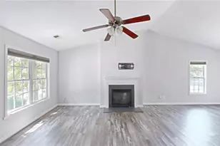3801 Bluestem Dr, Greensboro, NC 27405 - Photo 8