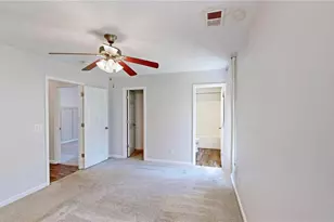 3801 Bluestem Dr, Greensboro, NC 27405 - Photo 22