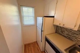 502 Carolyn Ct, Eden, NC 27288 - Photo 4