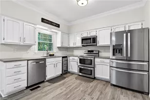 534 Lindley Rd, Greensboro, NC 27410 - Photo 14