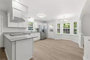 2610 Cromwell Rd, Greensboro, NC 27407 - Photo 12