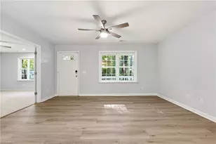 2610 Cromwell Rd, Greensboro, NC 27407 - Photo 10