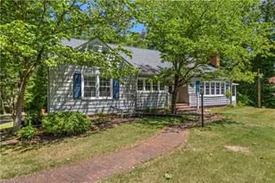 951 Dodson Mill Rd, Pilot Mountain, NC 27041 - Photo 2