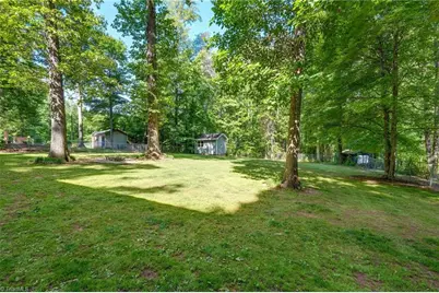 711 Woodsway Court, Reidsville, NC 27320 - Photo 44