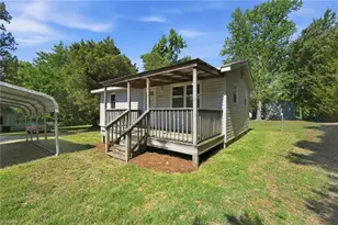 1463 Thomas Haith Ln, Burlington, NC 27215 - Photo 2