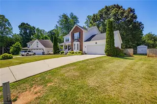 1305 Merlin Circle, Reidsville, NC 27320 - Photo 4