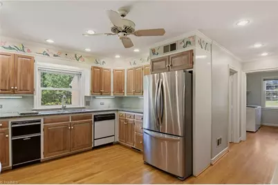 2850 Merry Acres Lane, Winston-Salem, NC 27106 - Photo 10