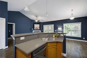 8108 Middleland Dr, Browns Summit, NC 27214 - Photo 18