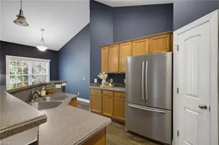 8108 Middleland Dr, Browns Summit, NC 27214 - Photo 18