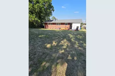 2812 Emerson Street, Winston-Salem, NC 27107 - Photo 4