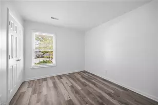5202 Harrod Ct, Greensboro, NC 27410 - Photo 20