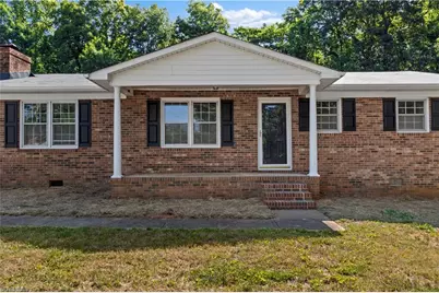 4609 Paradise Lane, Winston-Salem, NC 27101 - Photo 2
