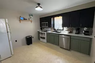 222 Handy Walker St, North Wilkesboro, NC 28659 - Photo 18