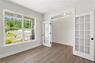 853 Brooklet Ct, Winston-Salem, NC 27127 - Photo 6