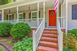 180 Creekside Dr, High Point, NC 27265 - Photo 4