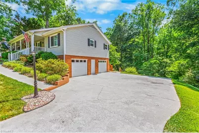 180 Creekside Drive, High Point, NC 27265 - Photo 30