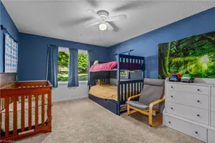 180 Creekside Dr, High Point, NC 27265 - Photo 18