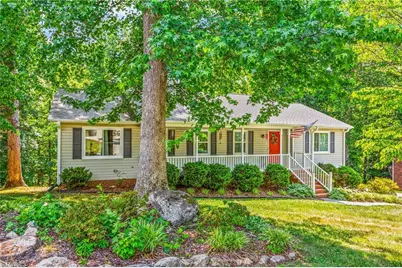 180 Creekside Drive, High Point, NC 27265 - Photo 2