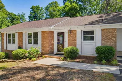 117 Peachtree Lane, King, NC 27021 - Photo 6