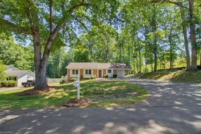 117 Peachtree Lane, King, NC 27021 - Photo 2