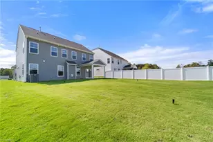 2046 Abbotts Vis Dr, Kernersville, NC 27284 - Photo 44