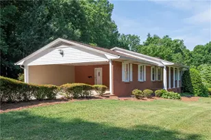 197 Elm St, Mocksville, NC 27028 - Photo 2