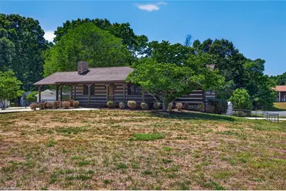 7000 Oakridge Drive, Lexington, NC 27295 - Photo 2