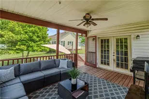 318 Oakdale St, Mount Airy, NC 27030 - Photo 28