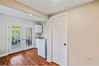 318 Oakdale Street, Mount Airy, NC 27030 - Photo 22