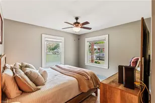 318 Oakdale St, Mount Airy, NC 27030 - Photo 14