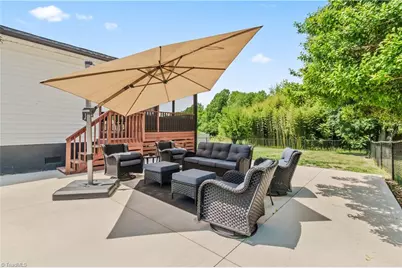 318 Oakdale Street, Mount Airy, NC 27030 - Photo 30