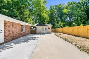 3764 Yarbrough Ave, Winston-Salem, NC 27106 - Photo 28
